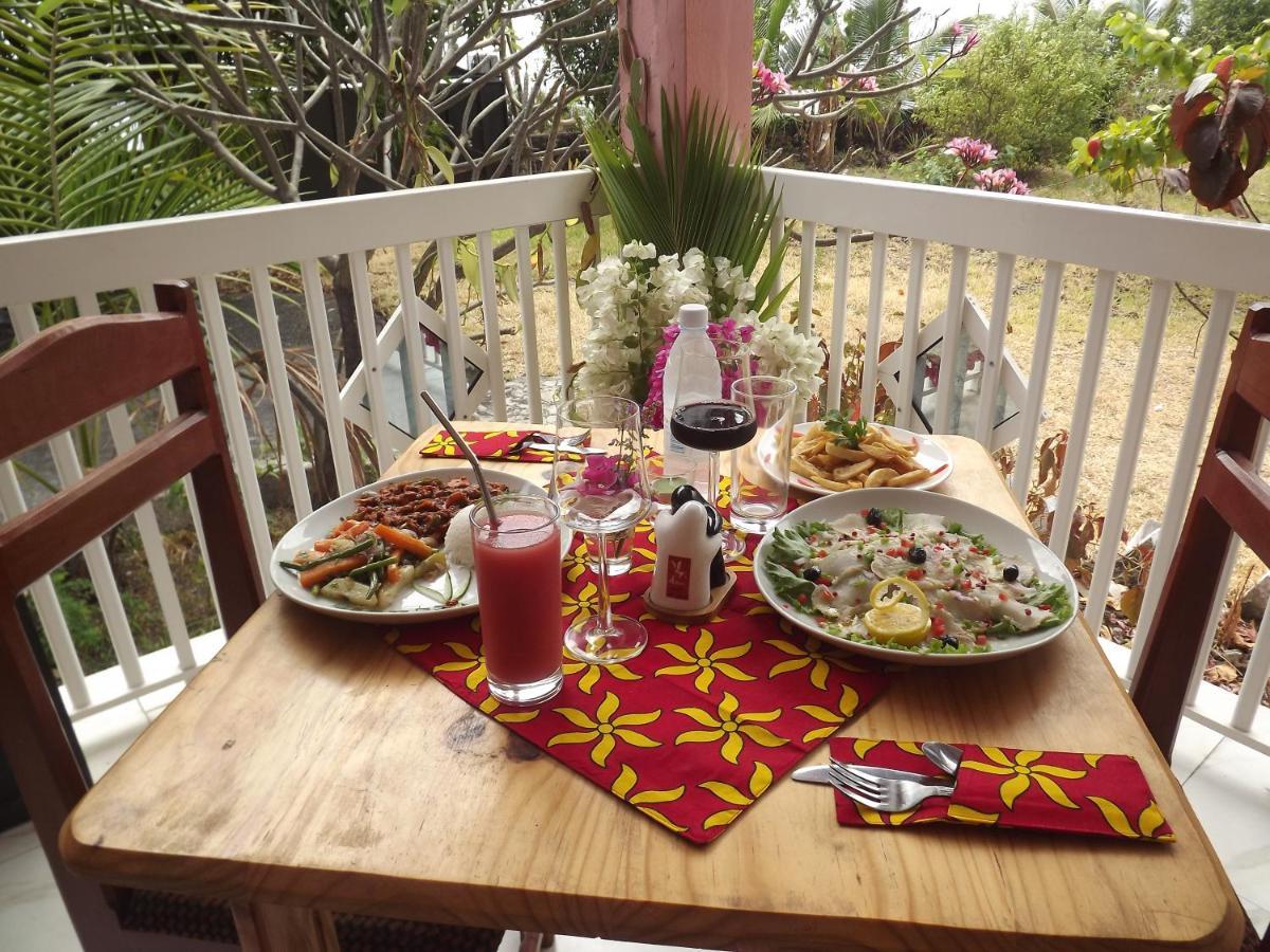 Hotel La Grillade Moroni Zewnętrze zdjęcie